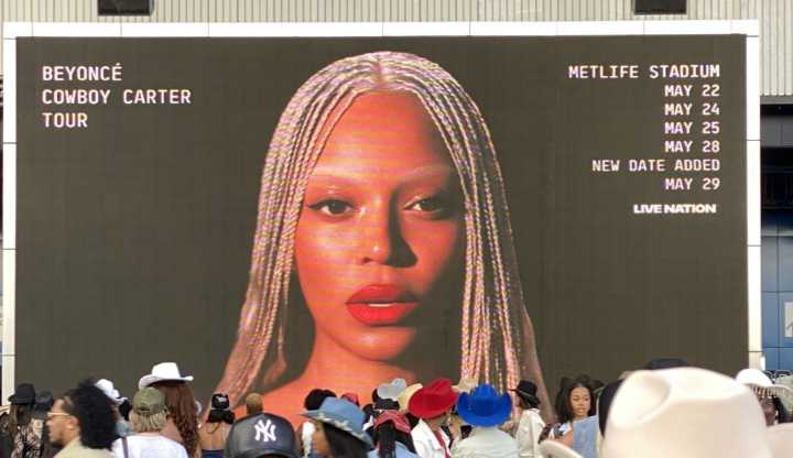 Beyoncé’s ‘Cowboy Carter Tour’ storms into MetLife 