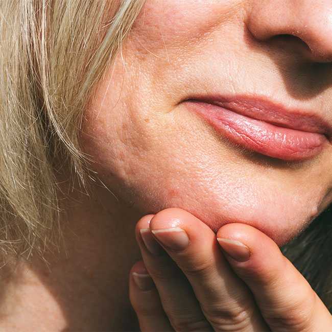 3 Best And Worst Foods For Anti-Aging, According To Experts
