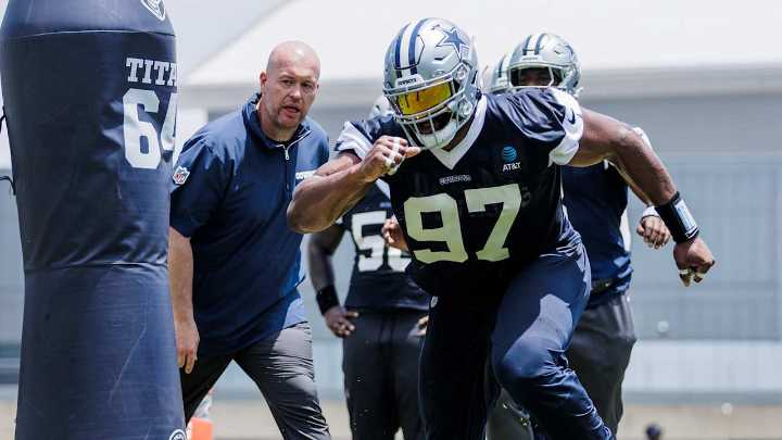 Osa Odighizuwa on fitting in Matt Eberflus' system, leadership responsibilities, more