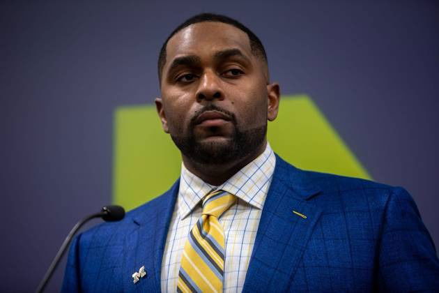 Flip Watch: Elite Auburn Commit Drawn to Michigan Amid CBS Sports’ Sherrone Moore Verdict Time for Sherrone Moore and Michigan to pull off another Bryce Underwood like chase as they now eye on a top A