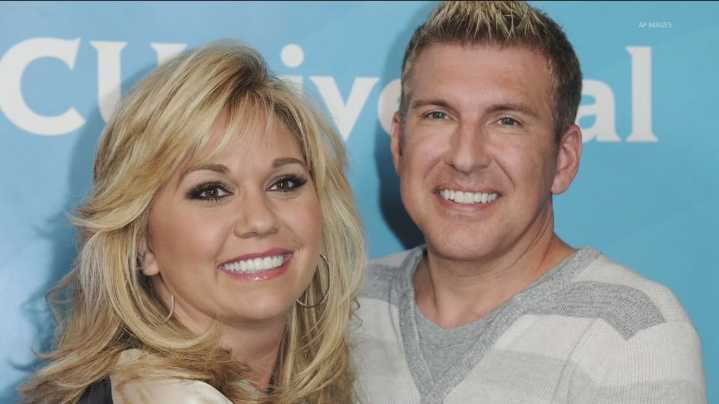 Trump pardons Georgia-convicted reality stars Todd and Julie Chrisley, couple released from prison