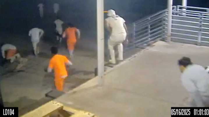 More friends, family of New Orleans fugitives arrested for helping with jail escape