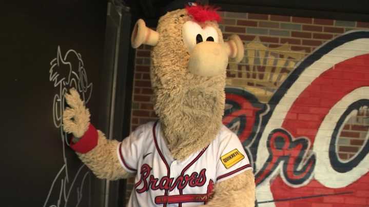 Blooper ranked No. 11 in new list of MLB’s sexiest mascots