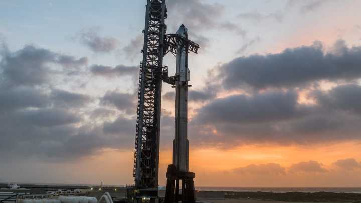 Aiming for less explosive end, SpaceX targets Starship launch this evening