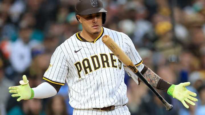 Padres offense lets one get away in loss to Mariners