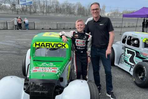 “You Never Know”: Kevin Harvick in Disbelief by Son Keelan’s Caliber as He Gets First Hand Taste on Home Turf Kevin Harvick marvels at son Keelan’s Pro Late Model win at Kern Raceway, while offering a