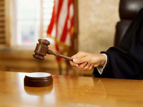 California man charged with defrauding Libertyville client