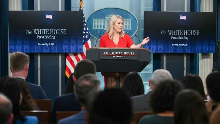 Deaf advocacy group sues the White House for lack of ASL interpreters  : NPR