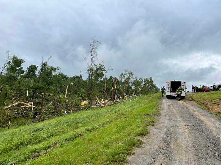 1 dead and several injured when storm rips through Kentucky community, authorities say