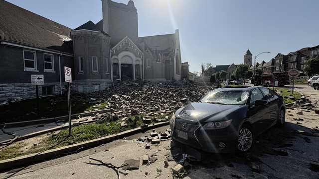 Mayor: At least 4 dead after severe storm hits St. Louis