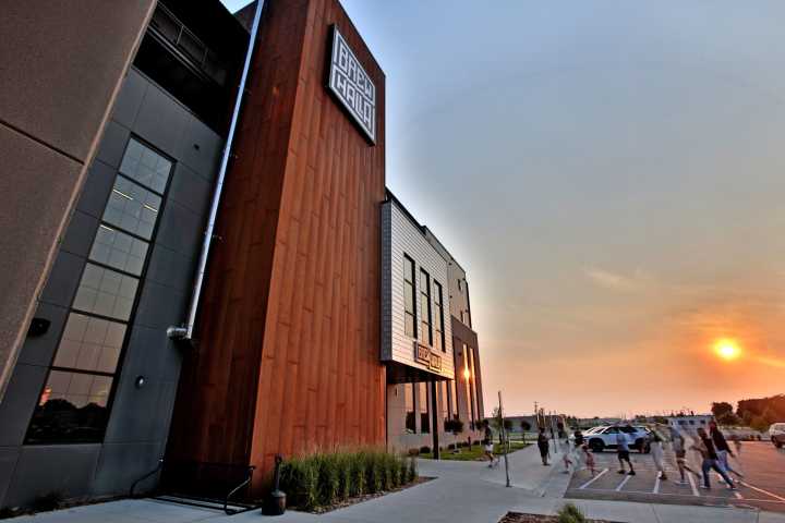 Business Buzz: Kick off summer with these events supporting local artists and small business owners