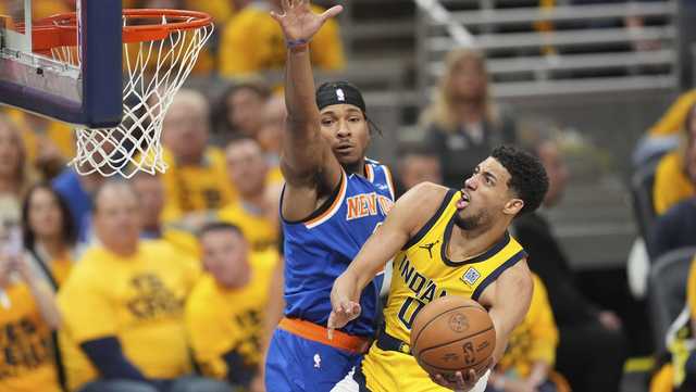 Haliburton has 32 points, 15 assists and 12 rebounds as Pacers beat Knicks 130