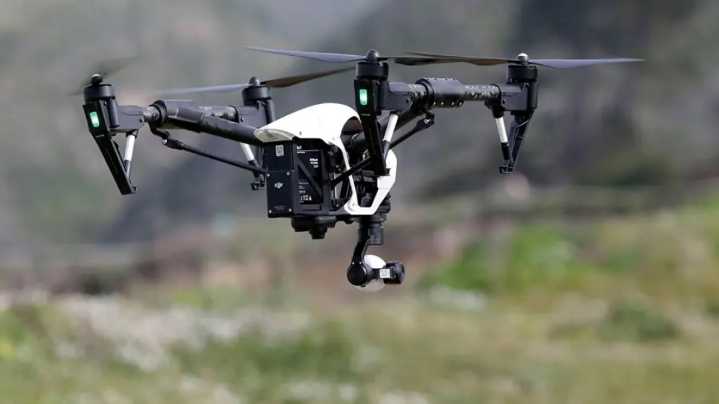 Cárteles vigilan a agentes del CBP en Texas mediante drones