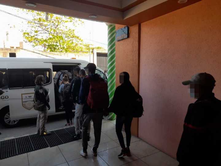 México alerta por el retiro de un permiso humanitario a una menor en EE.UU.