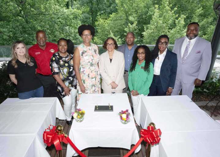 College Park Signs Lease Agreement with Fulton County for New Botanical Garden