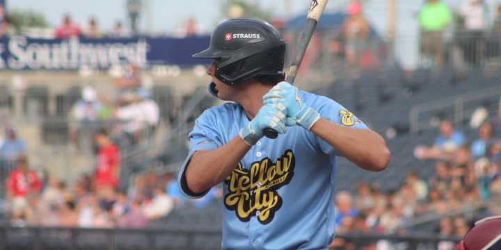 Rangers’ top prospect spoils Pigweeds night