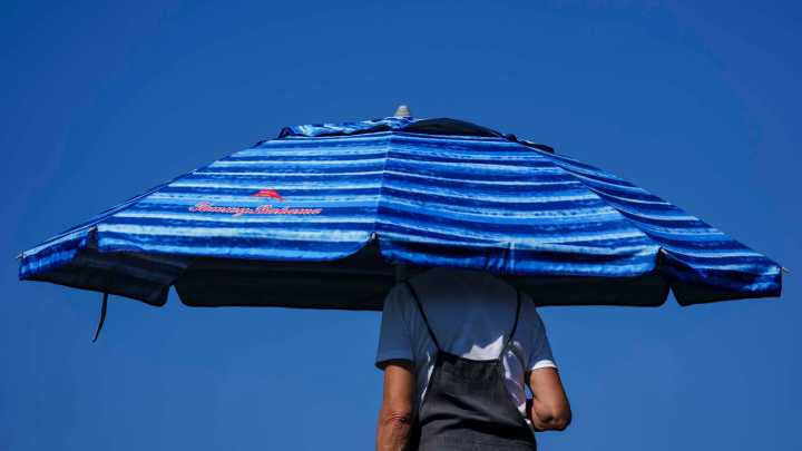 Does the Indy 500 run in the rain? Race rainouts and postponements
