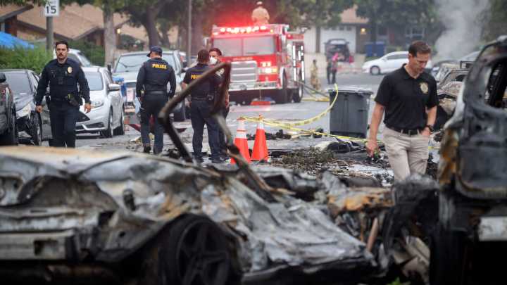 Private plane crashes in San Diego Thursday, multiple believed dead