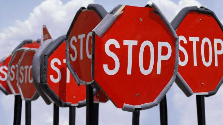 Google Maps can’t explain why it falsely labeled German autobahns as closed