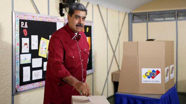 El chavismo se adjudica una amplia victoria en las elecciones legislativas y regionales de Venezuela