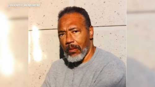 Larry Hoover news: President Donald Trump commutes federal sentence of former Chicago gang leader, Gangster Disciples founder