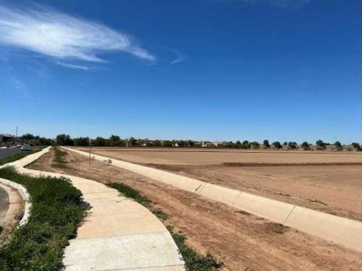 Higley school board votes to place land disposition on November ballot 