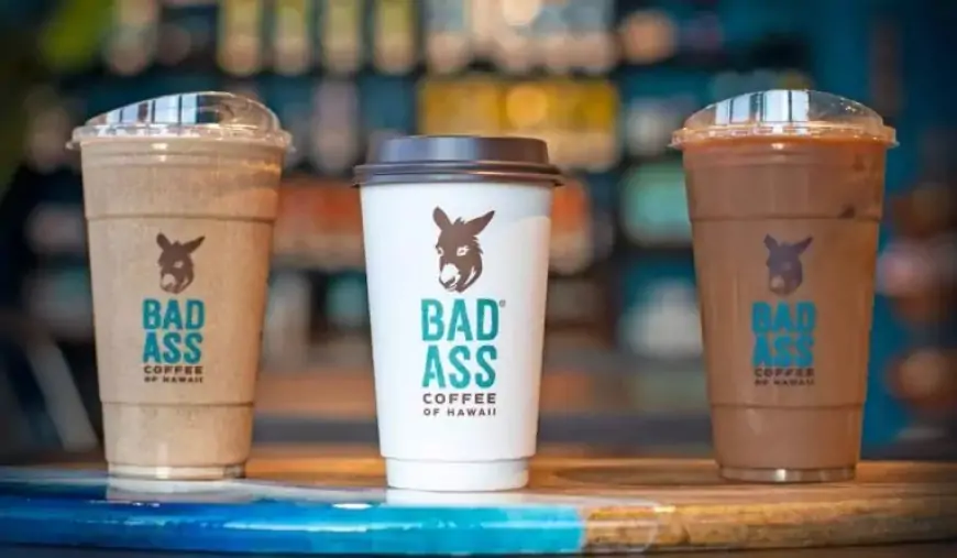 Bad Ass Coffee of Hawaii prepara una gran noticia en Louisville: firma de un acuerdo para tres unidades