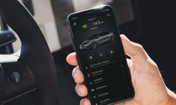 Tesla gets major upgrade that Apple users will absolutely love