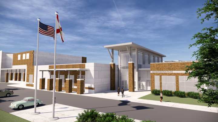 “Camino a la Universidad”: Colonial High School abre puertas al sueño universitario