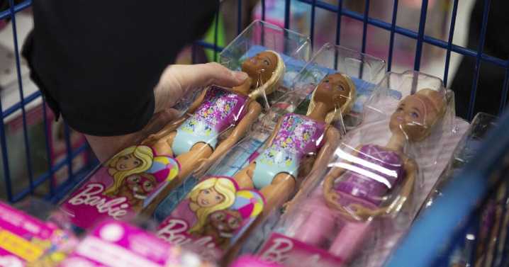 ¿Dos muñecas en lugar de 30? Juguetes se convierten en último símbolo de guerra comercial de Trump
