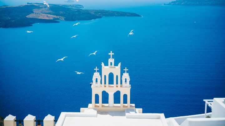 How to Plan a Greek Honeymoon Fit for the Gods