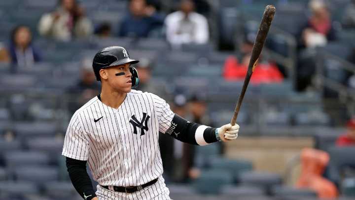 Judge, Ohtani both homer in first inning of Yankees