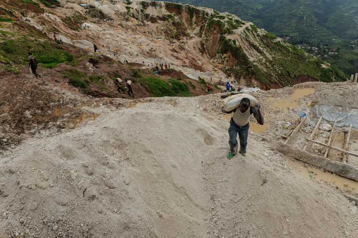 Peace for minerals: Negotiations between the US and Democratic Republic of the Congo raise alarm bells