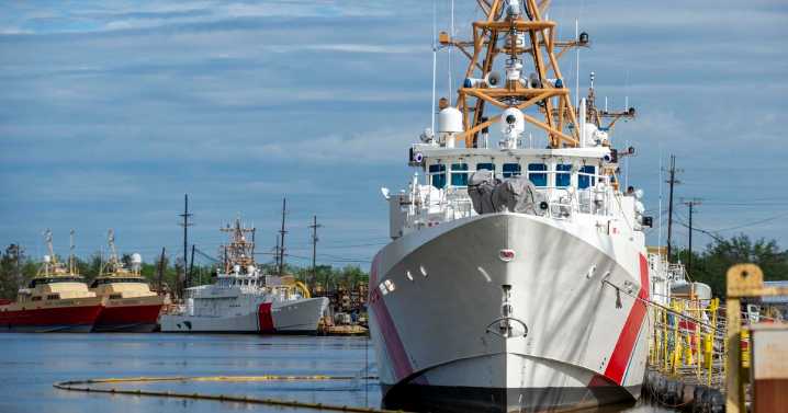 Former Bollinger Shipyards managers charged with hiring undocumented workers