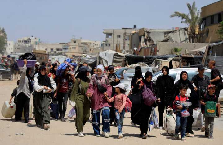 Netanyahu says Israel will control Gaza as pressure mounts on aid