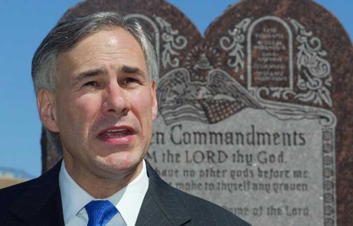 Aprueban Proyecto de ley de Texas para exigir los Diez Mandamientos en las escuelas públicas