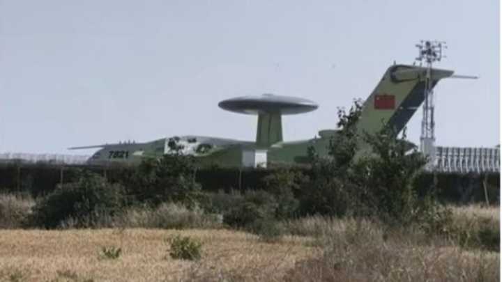 China’s KJ-3000 AEW&C Aircraft Captured in Clearest Image Yet