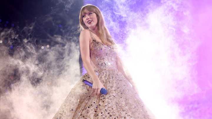 Taylor Swift has regained control of her music, buys back first 6 albums