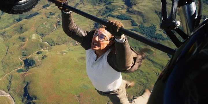 Tom Cruise Sets Guinness World Record for 'Mission: Impossible 8' Stunt