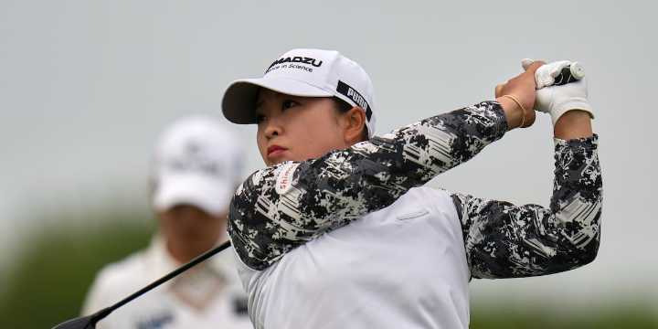 Mao Saigo shoots 66 to take US Women’s Open lead as she chases her 2nd major title of the year