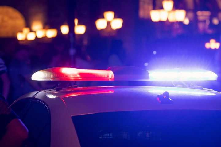 Mujer acusada de asesinar a un compañero en residencia de adultos mayores en Florida
