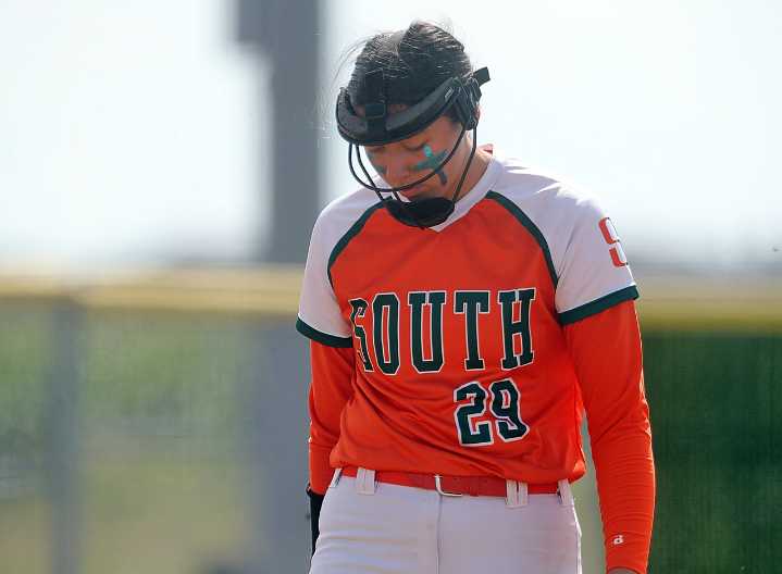 Harlingen South goes down swinging in regional semis vs. Smithson Valley
