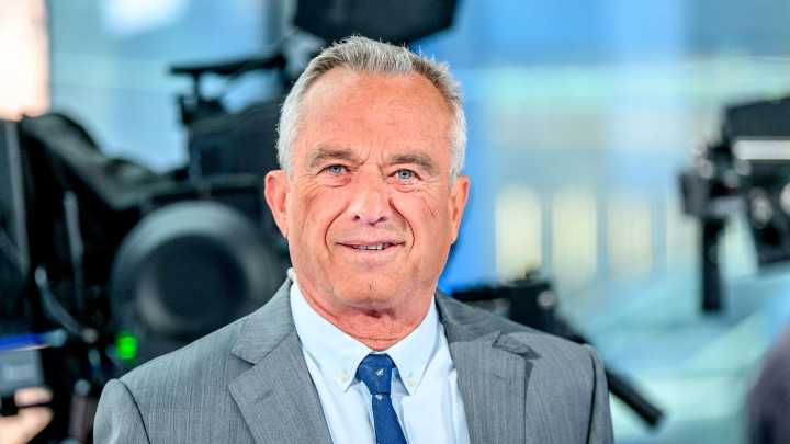 RFK Jr. Thinks What We Need Right Now Is More Bird Flu