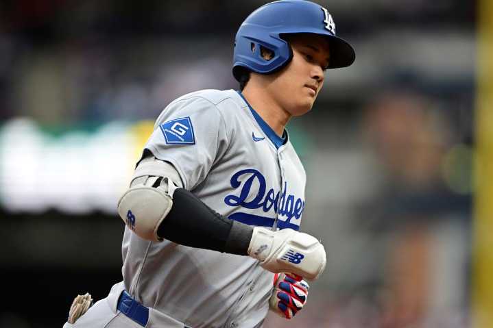 Ohtani hits major league-leading 20th home run in Dodgers' win over Guardians