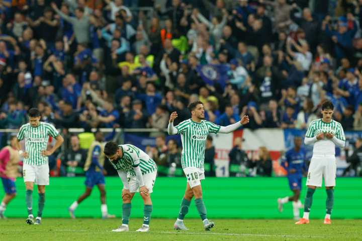 Chelsea aplasta al Betis y frustra su sueño de ser campeón