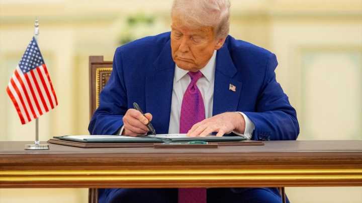 Un tribunal de apelaciones permite que los aranceles de Trump sigan en vigor