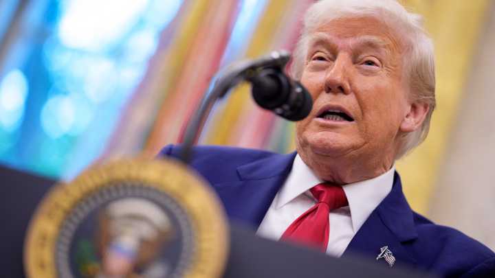 Who is Larry Hoover? Trump commutes sentence of Illinois gang leader