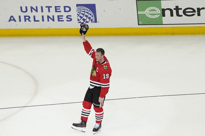Ex-Blackhawks star Jonathan Toews plans return to NHL