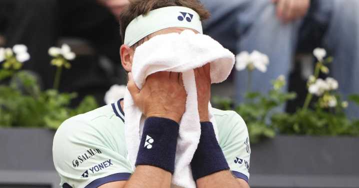 Playing through pain is common in French Open