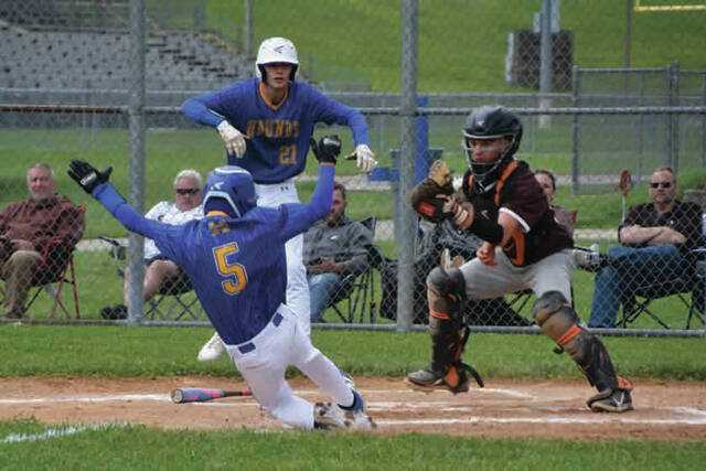 Greyhounds dominate in tourney opener